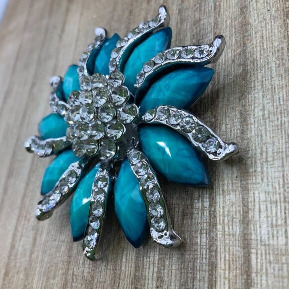 Flower Burst Elegant Rhinestone Teal Blue Silver Tone Brooch Pin - Picture 6 of 8